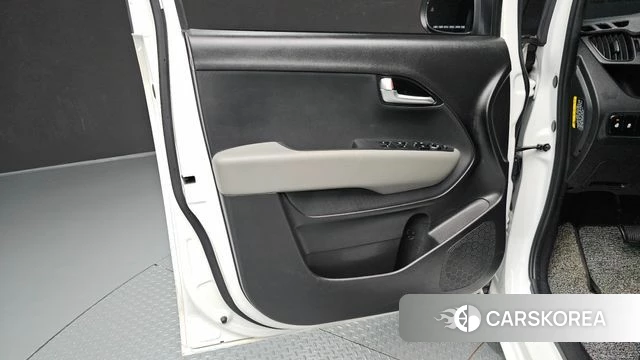 Kia The New Kia Ray EV id 4880172 из Кореи 16