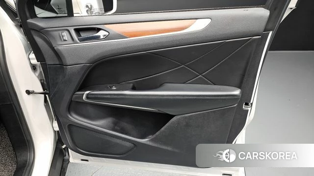 Lincoln MKC id 4574284 из Кореи 16