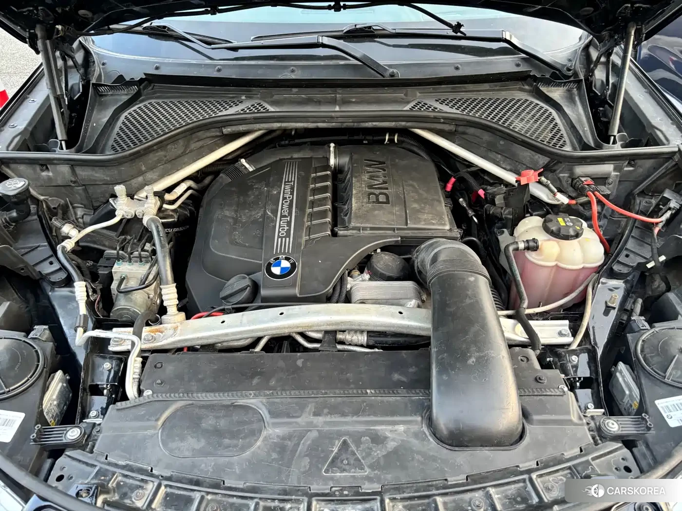 BMW X6 id 4679923 из Китая 16