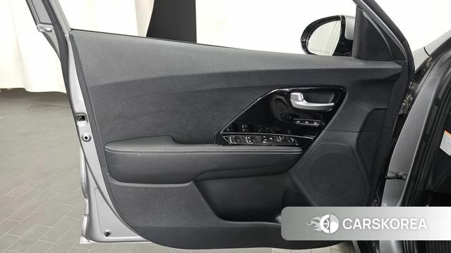 Kia Niro EV id 4524675 из Кореи 16