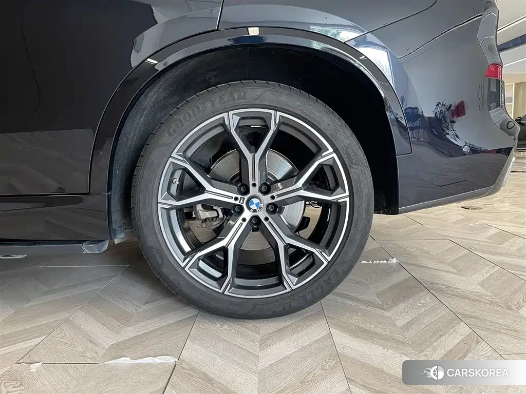 BMW X5 id 4681171 из Китая 16