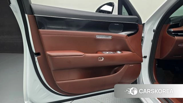 Genesis G90 (RS4) id 4541220 из Кореи 16