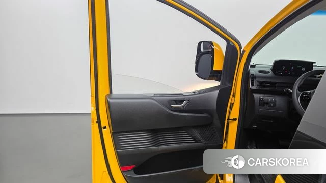 Hyundai Staria id 4650416 из Кореи 16