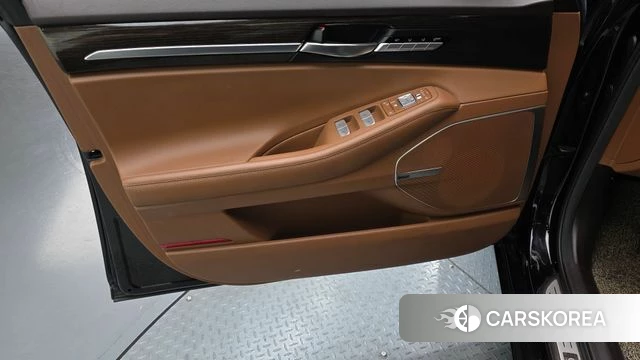 Genesis G90 id 4520025 из Кореи 16