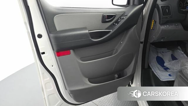 Hyundai The New Grand Starex id 4642136 из Кореи 16