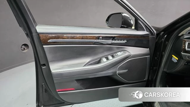 Genesis G90 id 4465348 из Кореи 16