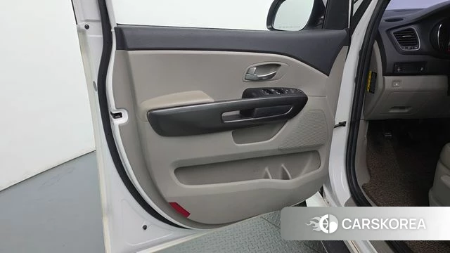 Kia The New Carnival id 4947255 из Кореи 16