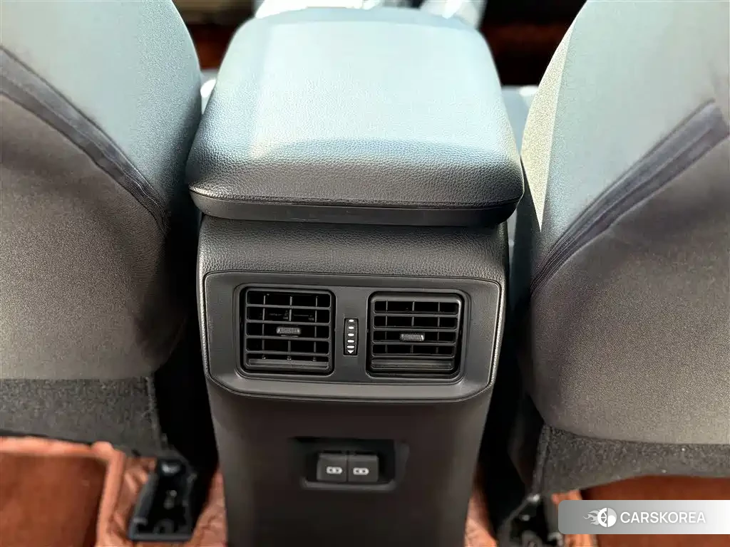Toyota RAV4 id 4680612 из Китая 16