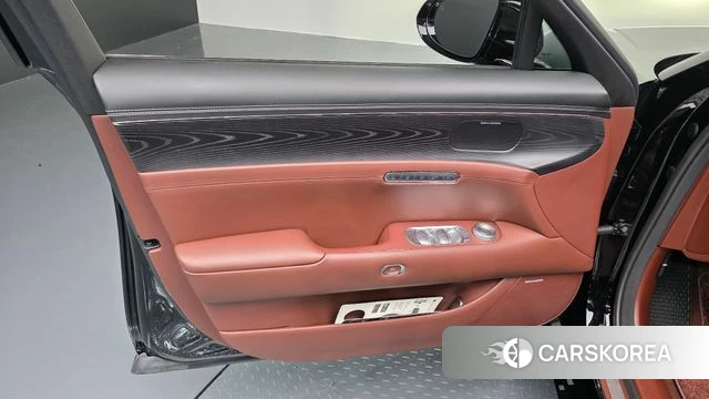 Genesis G90 (RS4) id 4500504 из Кореи 16