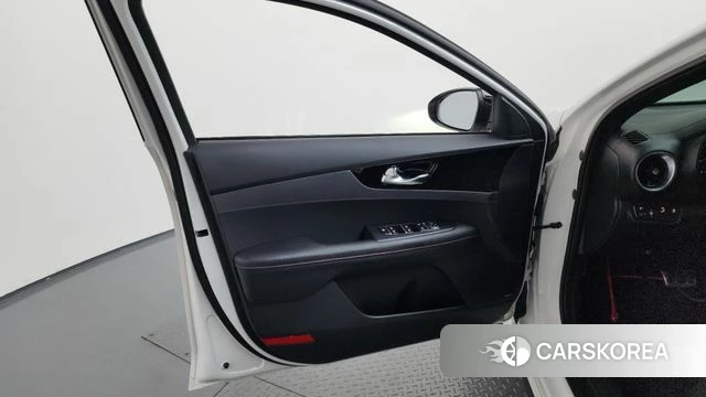 Kia The New K3 2nd generation id 4523453 из Кореи 16