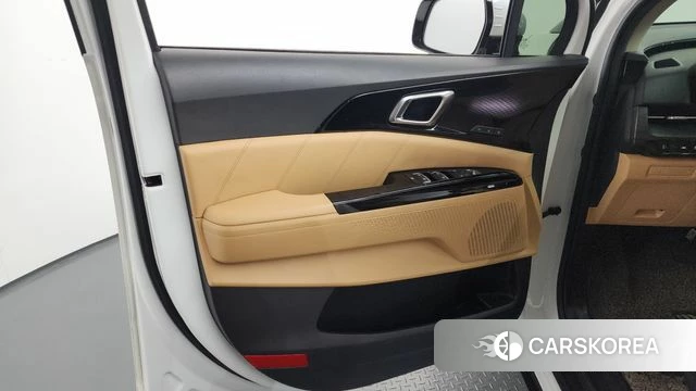 Kia Carnival 4th generation id 4396611 из Кореи 16