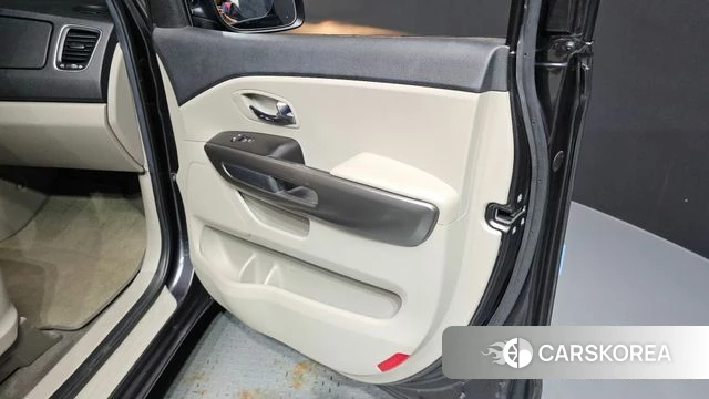 Kia The New Carnival id 4447317 из Кореи 16