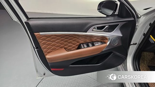 Genesis G70 id 4403321 из Кореи 16