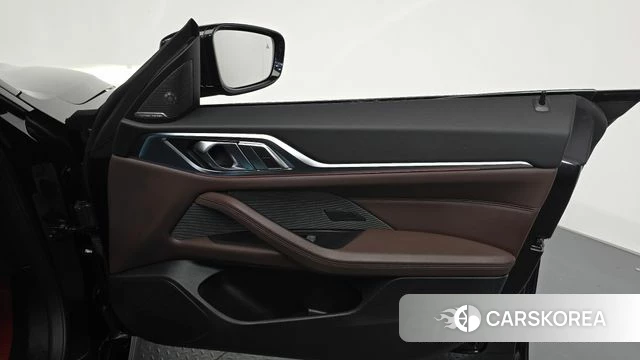BMW i4 id 4692449 из Кореи 16
