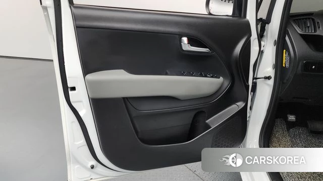 Kia The New Kia Ray id 4928579 из Кореи 16