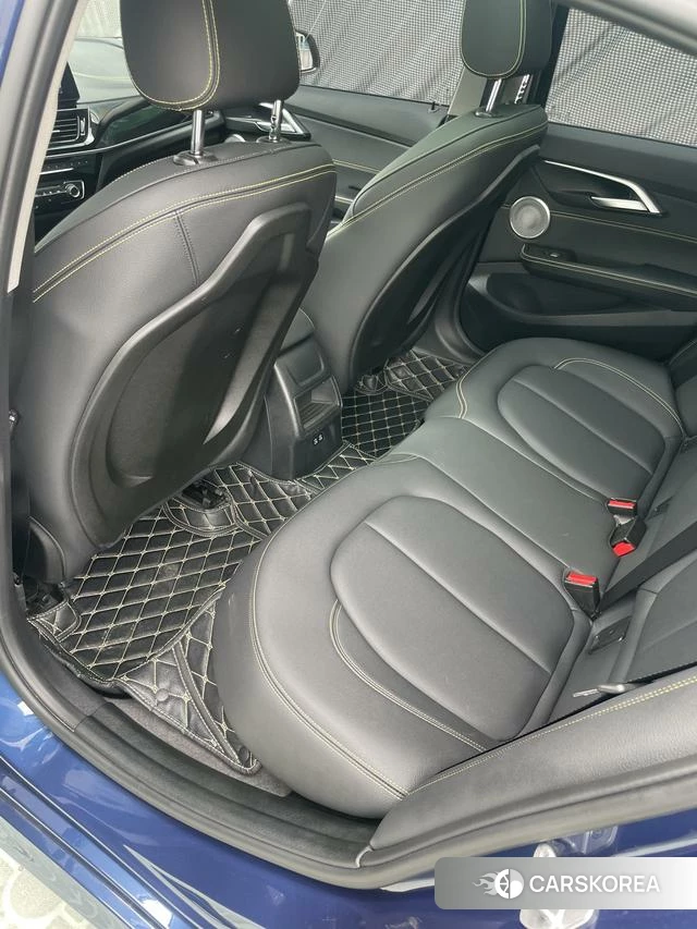 BMW 1 series id 4279288 из Китая 16