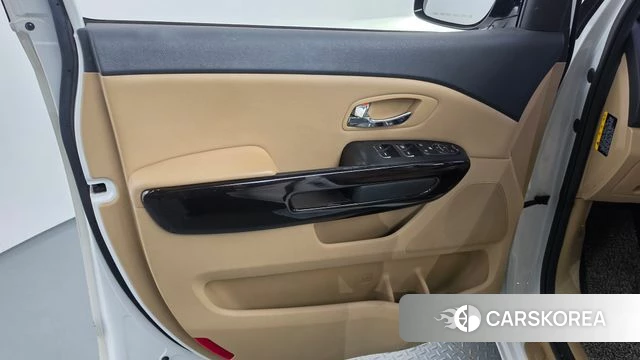 Kia The New Carnival id 4794851 из Кореи 16
