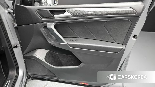 Volkswagen Tiguan Allspace id 4556963 из Кореи 16