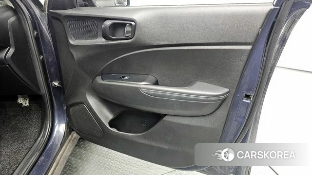 Hyundai Venue id 4250934 из Кореи 16