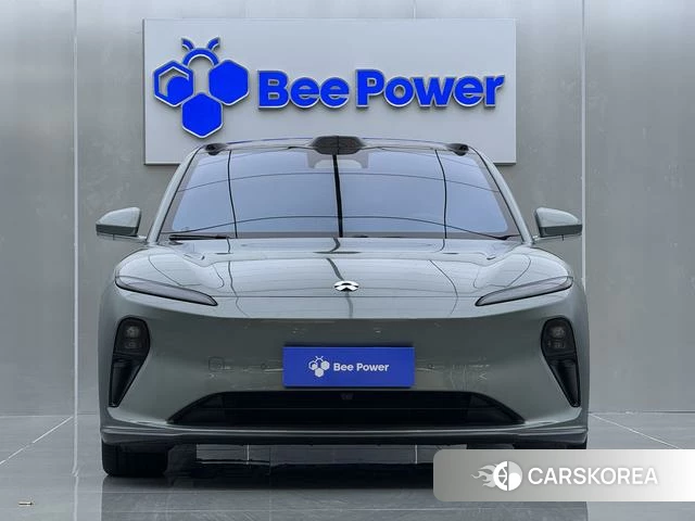 Weilai ET5 id 4190463 из Китая 16