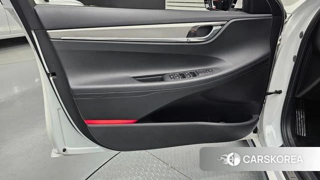 Hyundai The New Grandeur IG Hybrid id 4586551 из Кореи 16