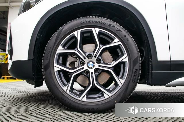 BMW X1 id 4275461 из Китая 16