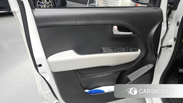 Kia The New Kia Ray id 4618337 из Кореи 16
