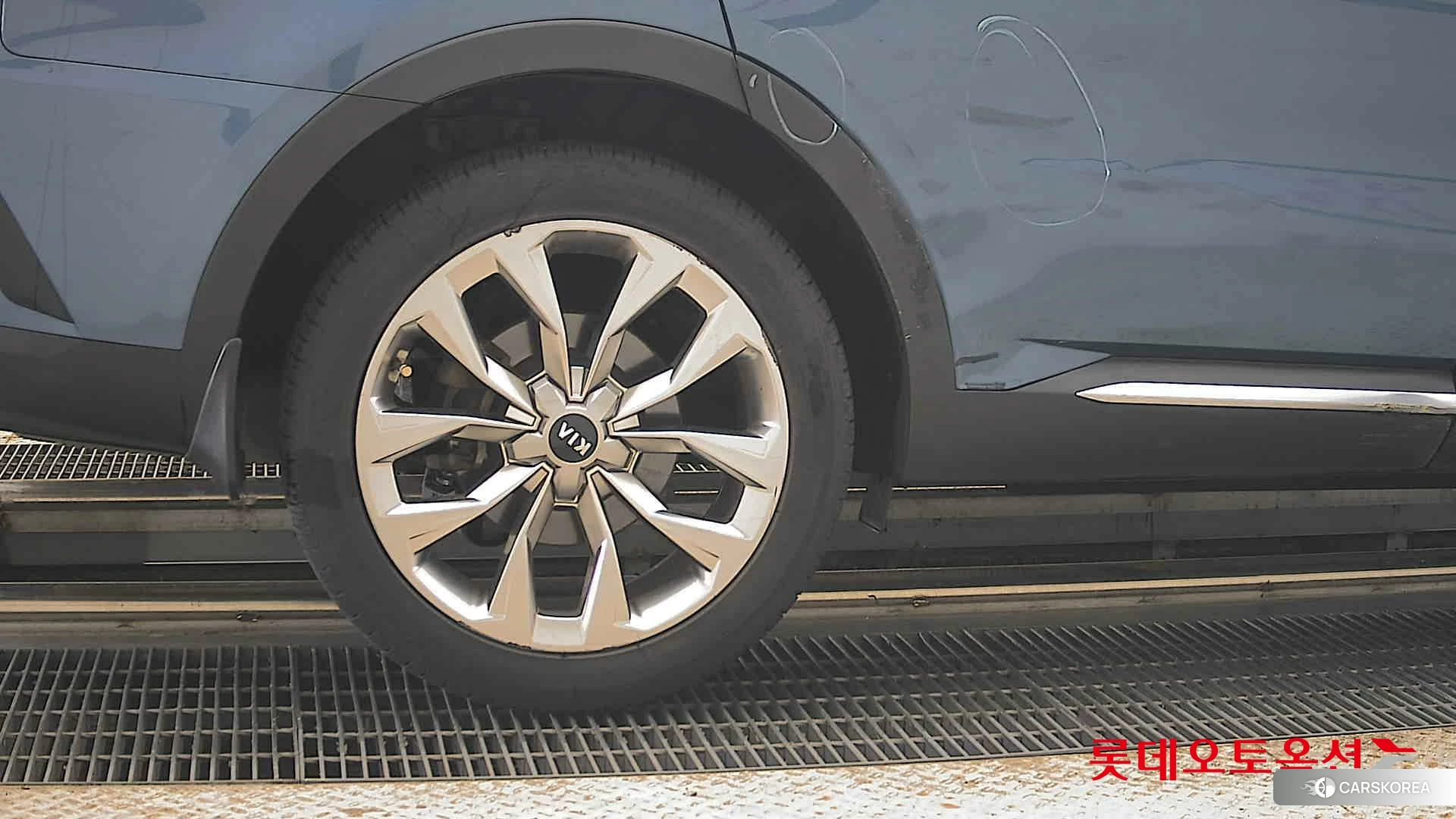 Kia Sorento id 4909308 из Кореи 16