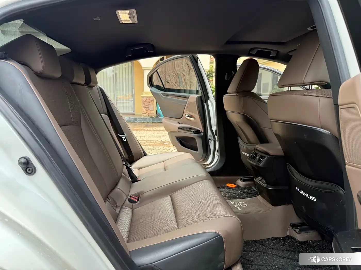 Lexus ES id 4559794 из Китая 16