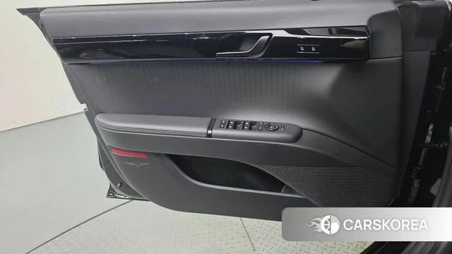 Hyundai Grandeur Hybrid (GN7) id 4533860 из Кореи 16