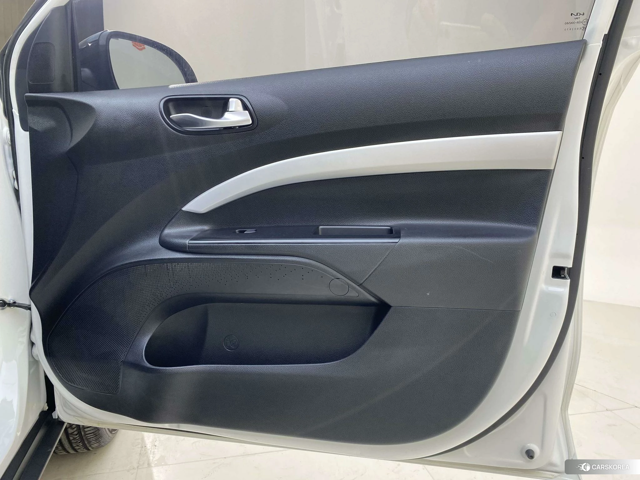 Kia KX1 id 4454388 из Китая 16