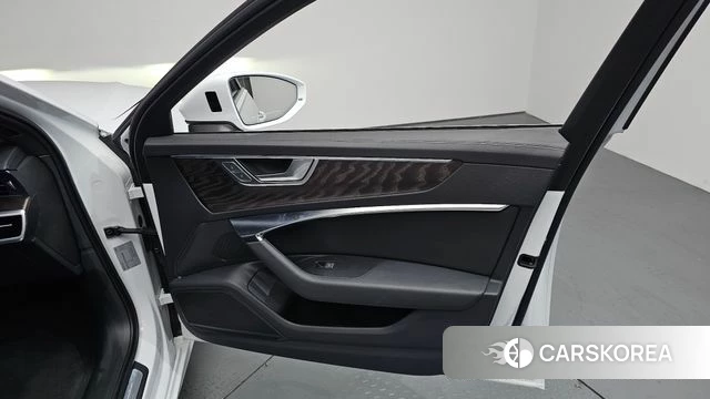 Audi A6 (C8) id 4223112 из Кореи 16