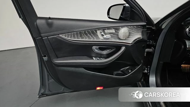 Mercedes-Benz E-Class W213 id 4355314 из Кореи 16