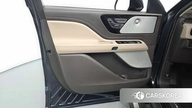 Lincoln Aviator 2nd generation id 4572468 из Кореи 16