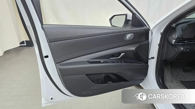 Hyundai The New Avante (CN7) id 4185469 из Кореи 16