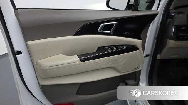 Kia Carnival 4th generation id 4382758 из Кореи 16