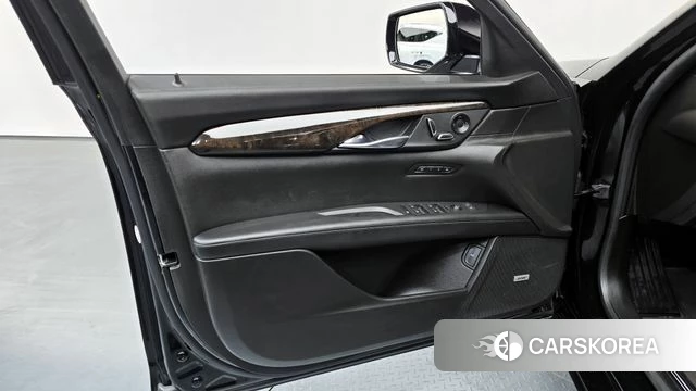 Cadillac CT6 id 4203733 из Кореи 16