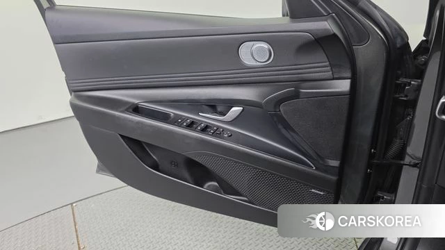 Hyundai Avante Hybrid (CN7) id 4469955 из Кореи 16