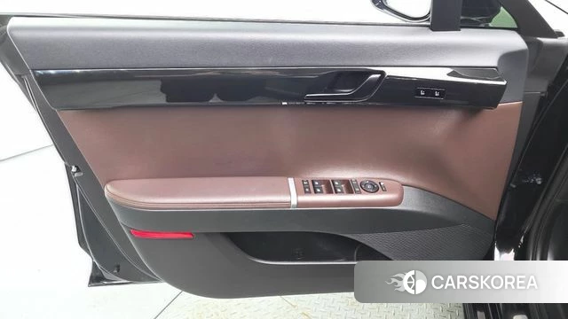 Hyundai Grandeur Hybrid (GN7) id 4395400 из Кореи 16