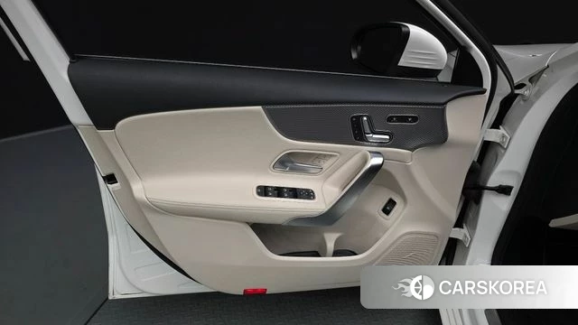Mercedes-Benz A-Class W177 id 4697997 из Кореи 16