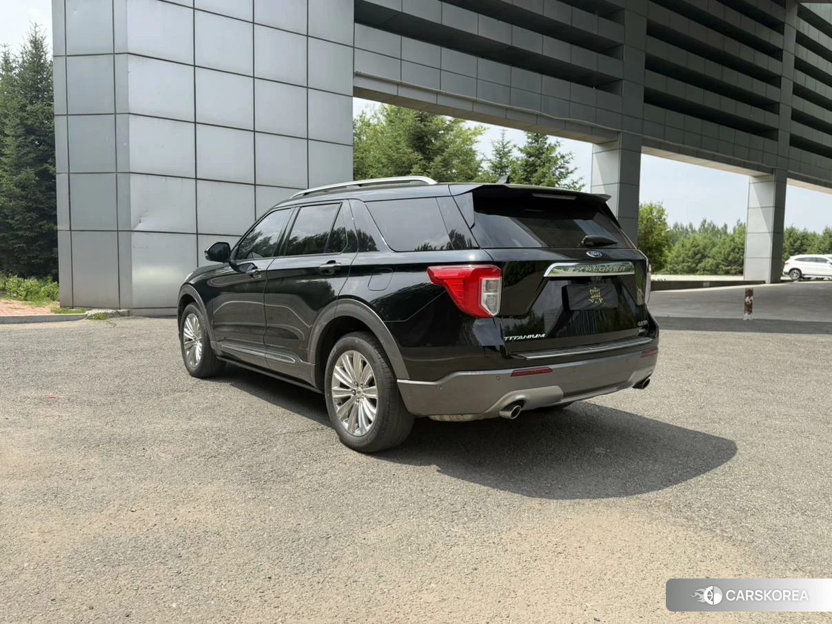 Ford Explorer id 4479683 из Китая 16
