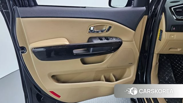 Kia The New Carnival id 4196831 из Кореи 16