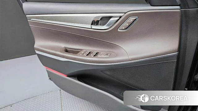 Hyundai The New Grandeur IG Hybrid id 4250327 из Кореи 16