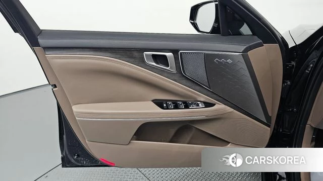 Kia K8 Hybrid id 4500066 из Кореи 16