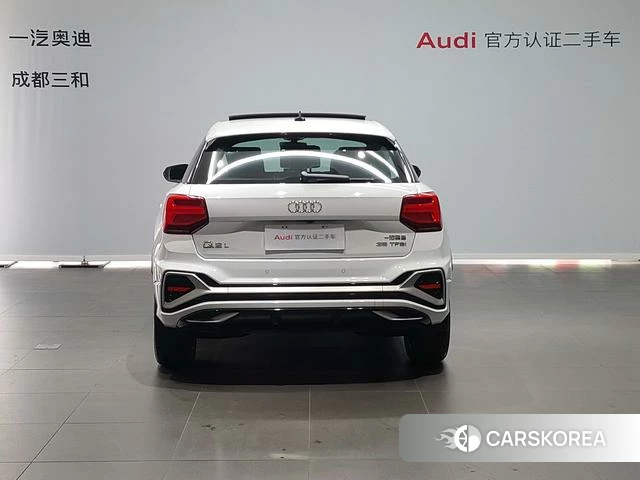 Audi Q2L id 4276683 из Китая 16