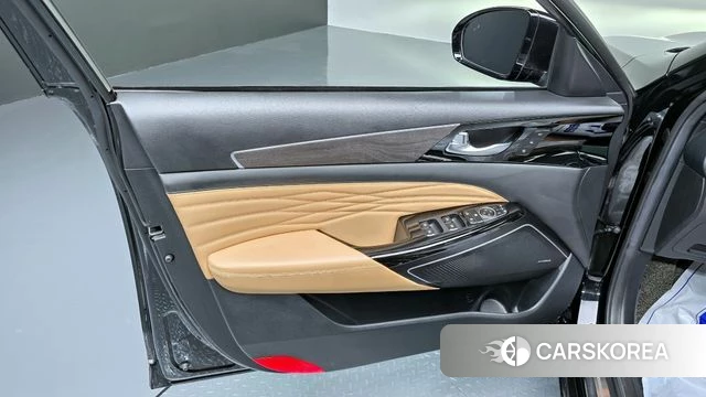 Kia K7 Premier Hybrid id 4362382 из Кореи 16