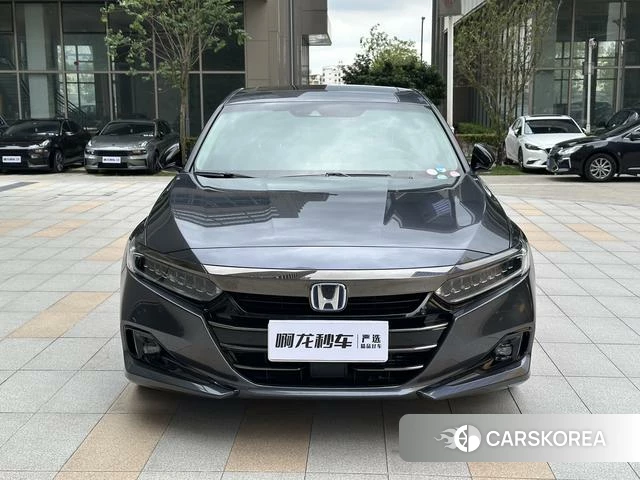Honda Accord id 4348797 из Китая 16