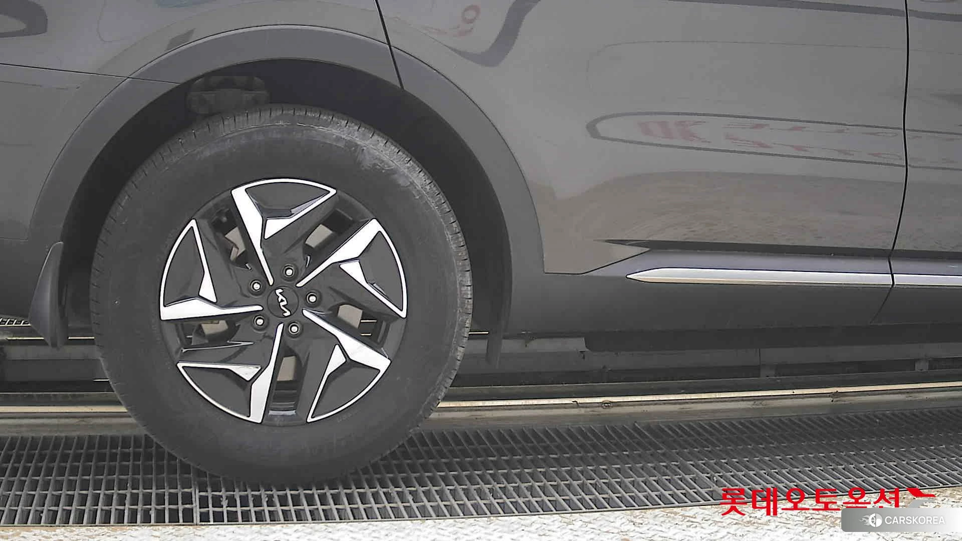 Kia Sorento Hybrid id 4347404 из Кореи 16