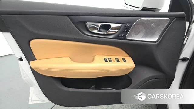 Volvo V60 Cross-Country 2nd Generation id 4410364 из Кореи 16