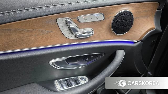 Mercedes-Benz E-Class W213 id 4670782 из Кореи 16